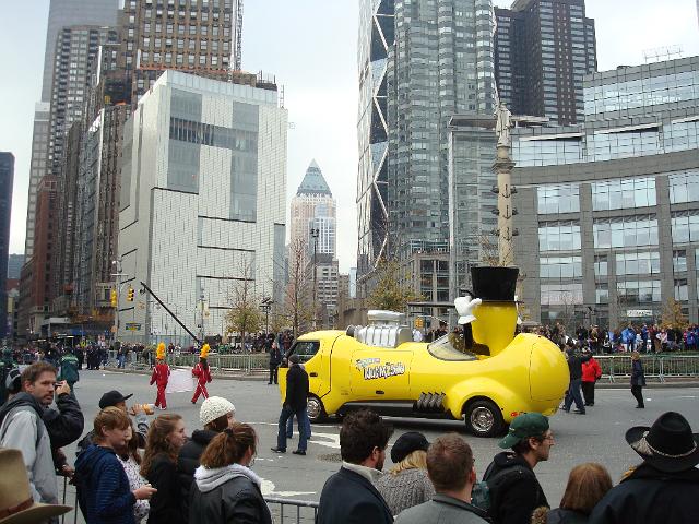 2009 Thanksgiving Parade-181